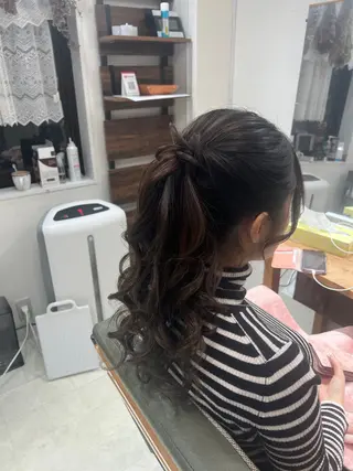 ロング ヘアアレンジ 山室 敬義のヘアスタイル