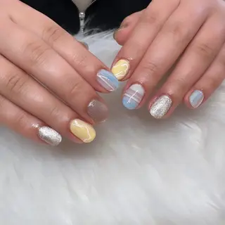 ネイル Laula🤍 ayakaのネイルデザイン