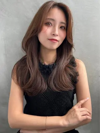 ロング ヘアアレンジ 韓国透明感/艶カラー saya🧸🍼のヘアスタイル