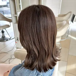 ミディアム カラー 牧 ゆりか𓋈のヘアスタイル
