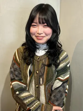 ミディアム カラー Aya/四条烏丸/ インナーカラーのヘアスタイル