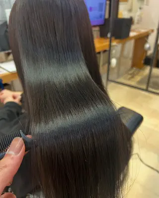 ロング 矢口 直樹のヘアスタイル