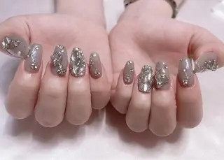 ネイル ジョリ kasumi🌹💅のネイルデザイン