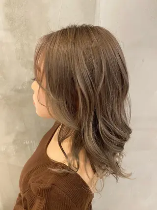 ミディアム 顔周りカット・相談 レイヤーも◎しずくのヘアスタイル