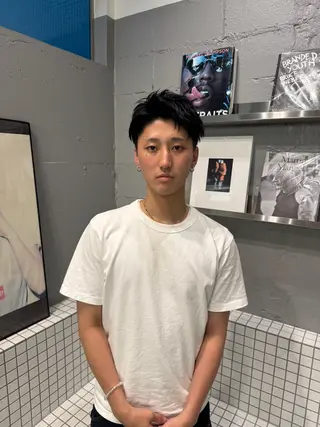 カラー ✂️メンズ王💈 SHUJI✂️のヘアスタイル