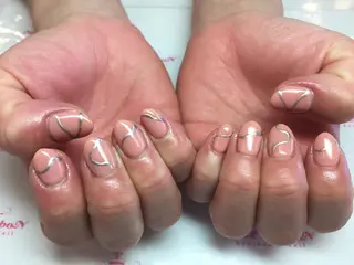 ネイル ネイルリボン 受付スタッフのネイルデザイン