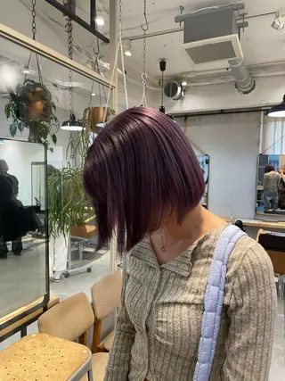 ショート カラー ミルクティー× グレージュMOMOのヘアスタイル