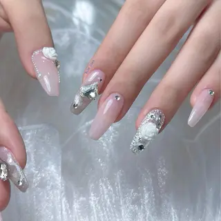 ネイル BLUE CORAのネイルデザイン