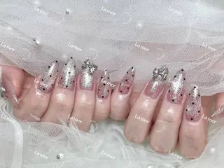 ネイル 🌻 Momoko_のネイルデザイン