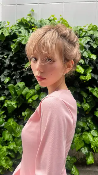 ミディアム ヘアアレンジ 柔らかい艶暖色 レイヤー🫧姫汝のヘアスタイル