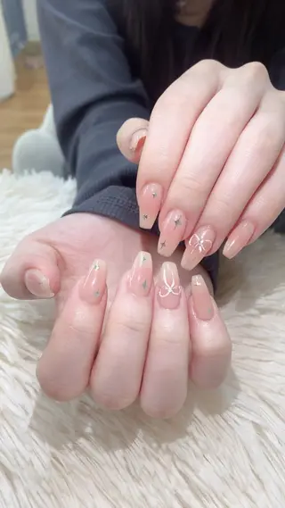 ネイル Rei _Nail 新宿のネイルデザイン