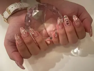 ネイル ♡ビジュール♡ NAIL &まつ毛のマツエク・マツパデザイン