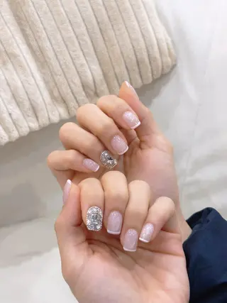 ネイル MQueen ネイルサロンのネイルデザイン