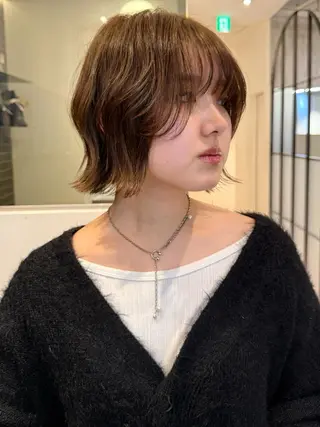 ミディアム 須藤 優真 切りっぱなしボブのヘアスタイル