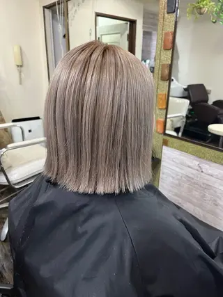 ショート カラー 渡辺 健太のヘアスタイル