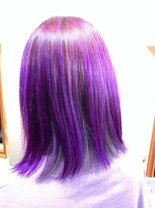 ミディアム カラー 屋比久 一樹のヘアスタイル