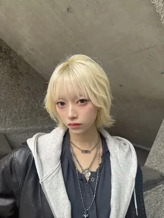 ショート カラー 💎透明感カラー特化 💎TAISEIのヘアスタイル