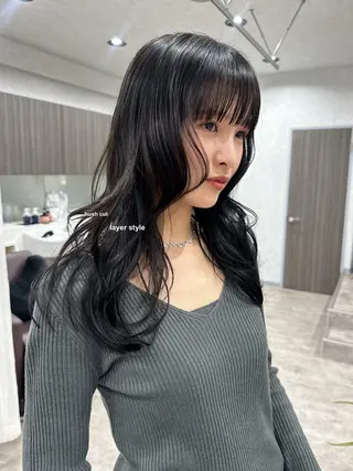 セミロング カラー v-lab studio所属・韓国レイヤーカット/ 艶カラー/ noaのヘアスタイル