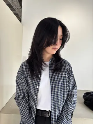 ミディアム カラー Takuma Suzuki中目黒のヘアスタイル