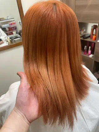 カラー 寺本 早希のヘアスタイル