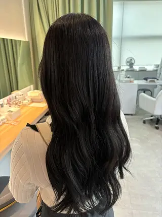 ロング カラー りあの🎀 /暖色カラー🍒のヘアスタイル