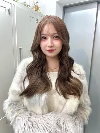 ロング カラー ヘアアレンジ 柏木 理那のヘアスタイル