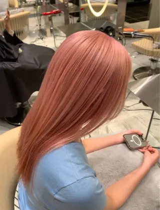 カラー Yuto レイヤー /ミルクティーのヘアスタイル