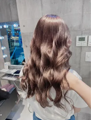 セミロング 🤍ムラ修正ブリーチ 🤍原宿/YUUのヘアスタイル