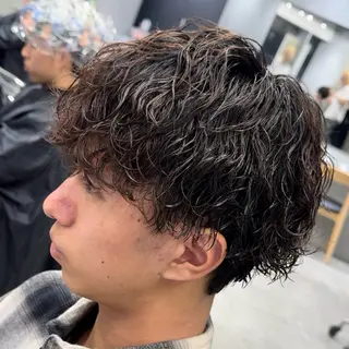 ミディアム パーマ ヘアアレンジ メンズ fifth 石川 凪のヘアスタイル