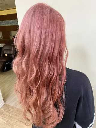 カラー SALOWIN栄 高須大貴のヘアスタイル