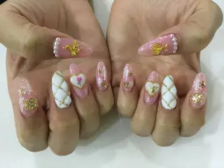 ネイル 💎🐰 saki. m 🐰💎のネイルデザイン