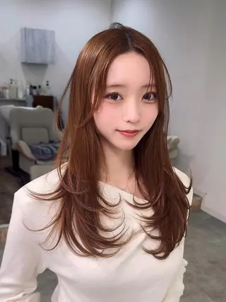 ロング &.TIGRE KUMAMOTOのヘアスタイル