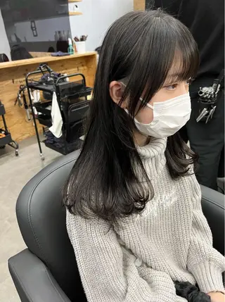 セミロング カラー 🌱小顔魅せショート 髪質改善カラー/泉綺のヘアスタイル