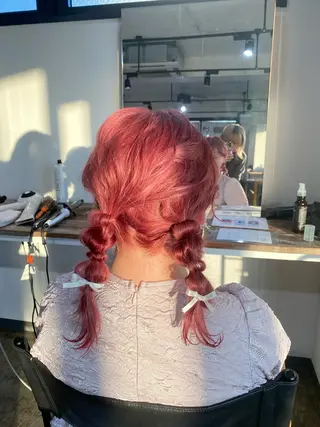 セミロング ヘアアレンジ 💫miyu💫デザ インカラー/アレンジのヘアスタイル