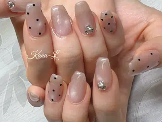 ネイル 芦辺 香奈のネイルデザイン