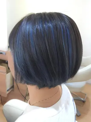 ショート カラー ボブ/透明感カラー 🤍永田真穂のヘアスタイル