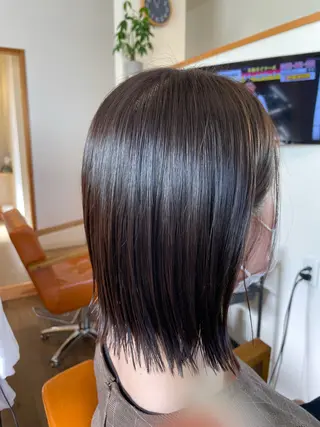 ミディアム ラピスREIKA (女性限定)のヘアスタイル
