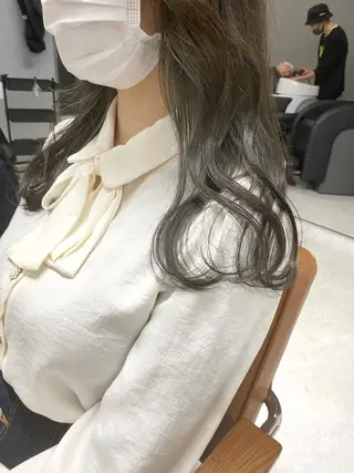 セミロング カラー ヘアアレンジ 🌷FUKA🌷 まろやかハイトーンのヘアスタイル