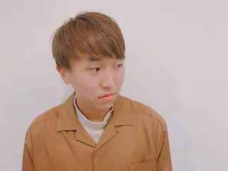 ショート カラー パーマ メンズ ちこ .のヘアスタイル