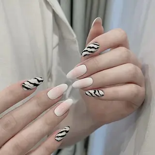 ネイル Mi miaのマツエク・マツパデザイン