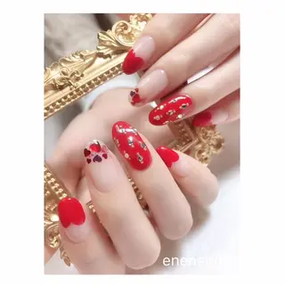 ショート ネイル 👑enen style👑のネイルデザイン