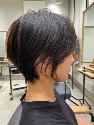 ショート くびれミディアム/似 合わせ/鎌倉/edAのヘアスタイル