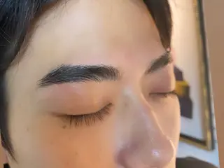 メンズ アイブロウ EYES YUNのマツエク・マツパデザイン