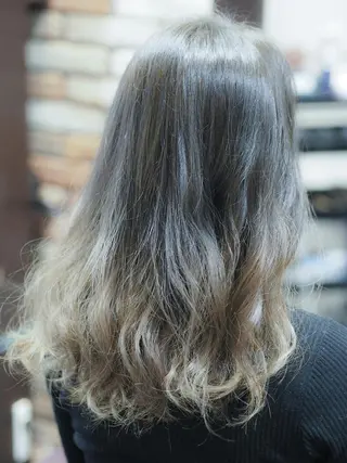 セミロング ロング カラー 辻 竜也　のヘアスタイル