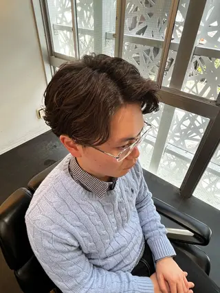 ミディアム パーマ メンズ メンズカット 重松のヘアスタイル