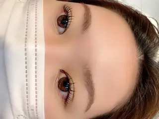 マツエク・マツパ 早稲田 千尋のヘアスタイル