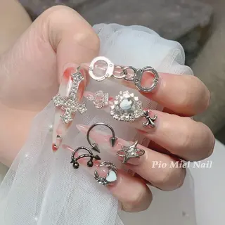 ネイル Pio Mielのネイルデザイン