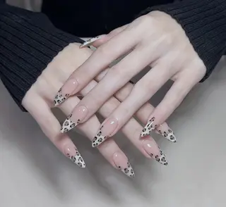 マツエク・マツパ エリ🫧 nail池袋東口のネイルデザイン