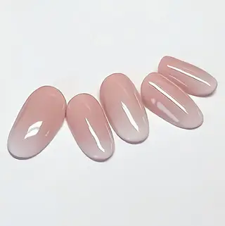 ネイル nail&eye SyiSyuのネイルデザイン