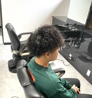 ショート パーマ メンズ 前田賢生 ご新規様はNGのヘアスタイル